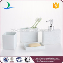 Plaza Cuarto de baño de porcelana de 4 piezas Set Accesorio de tocador Matte White